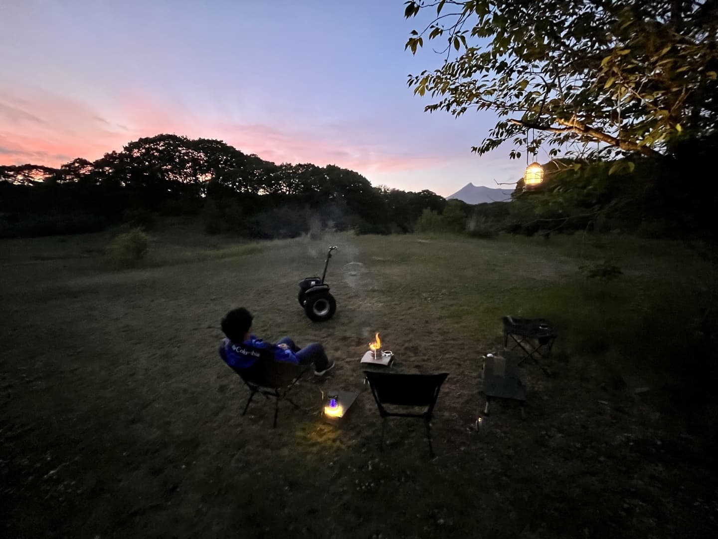 コーヒーを飲みながら星空を待つ