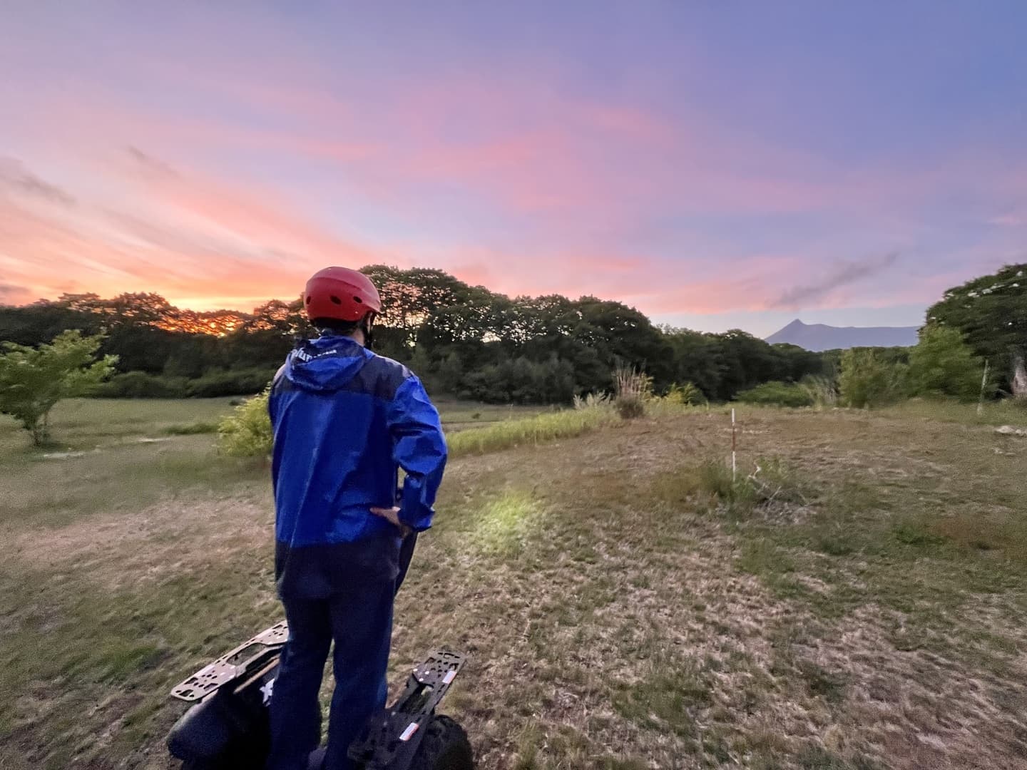 夕暮れの駒ケ岳を望む